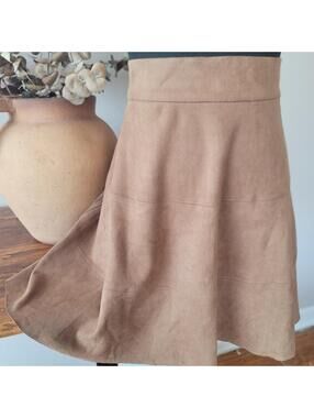 David Lerner Tan A-Line Skirt NWOT Faux suede LRG